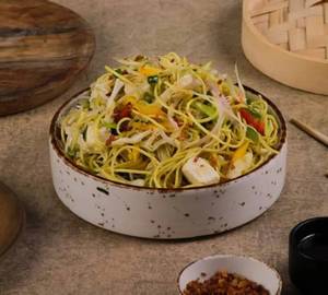 Veg Hakka Noodles