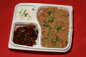 Plain Biryani With Paneer Manchurian