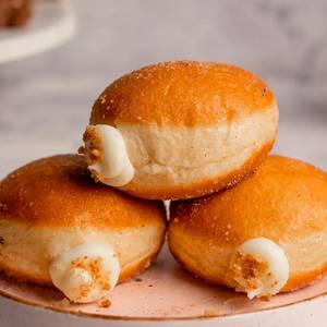 Vanilla Cream Doughnut
