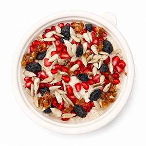 Overnight Oats With Fruits & Nuts
