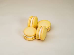 Lemon Macarons