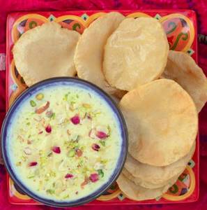 Poori+Kheer(5Pcs) Poori