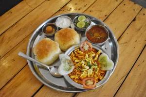 Misal Pav