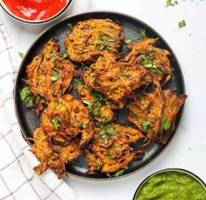 Onion Pakoda [8 Pieces]
