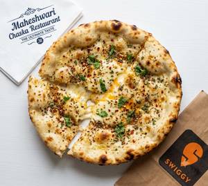 Masala Cheese Naan 