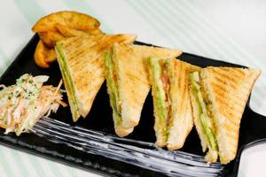 Tandoori Paneer Sandwich