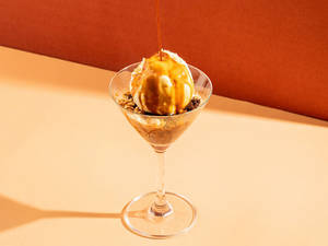 Crumble Brownie Affogato