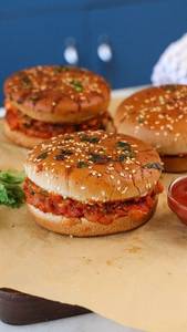 Kurkure Burger