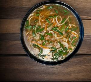 Veg Thukpa