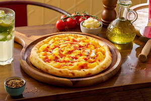 Corn N Cheese Macaroni Pizza
