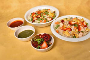 Chicken Fried Rice Qtr+chicken Noodles Qtr+garlic Chicken Mini