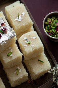 Plain Coconut Burfi