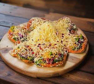 Cheese sev puri