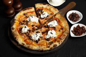 Pizza Burrata E Tartufo