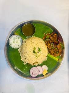Aroma Special Fish Biryani (1000 ml)