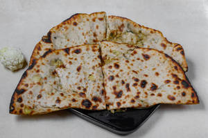 Gobhi Naan