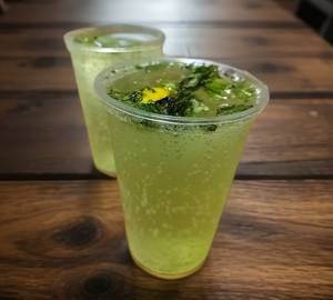 Green Apple Mojito