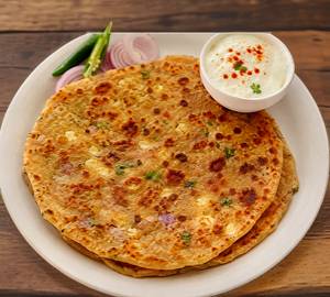 Aloo Pyaaz Paratha