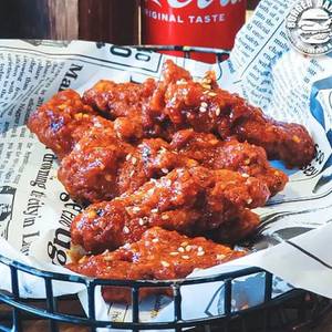 Honey Chilly Chicken Wings