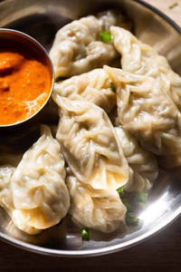 Chicken Steamed Momos (6 Pcs)