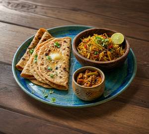 4 butter paratha with aloo bhujia or chutney