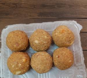 Homestyle Peanut Laddu