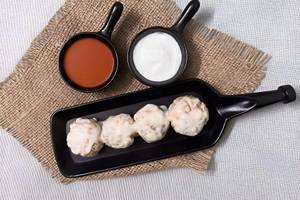 Veg Afghani Momos [8 Pieces]