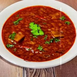 Dal Kolhapuri