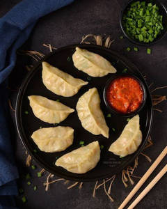 Steamed Momos (6 Pcs)