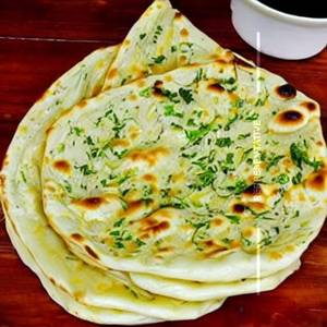 Cheese Garlic Naan [Butter]