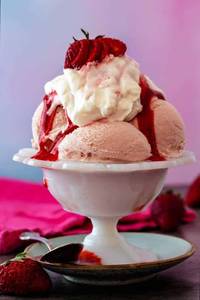 Strawberry Ice Cream Scoop