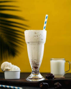 Date Thick Shake