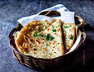 Lachchha Paratha Butter