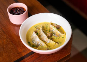 Pahadi Jhol Momos