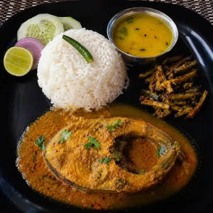 Pabho fish thali