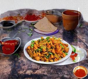 Chicken hot chinese bhel