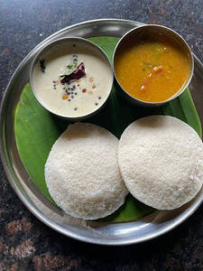 Plain Idli [2 Pieces]