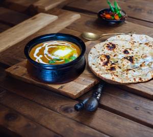 Dal Makhani with 4 Tawa Roti