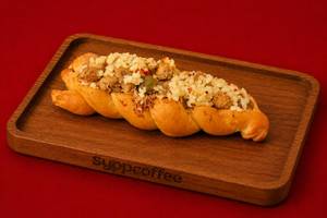 Chicken Chilli Plait