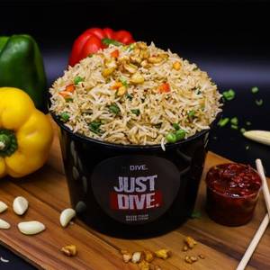 Veg Burnt Garlic Rice 500 Ml