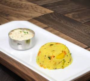 Rava Upma with chutney