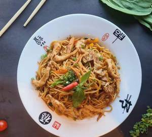 Chicken Thai Soggy Noodles