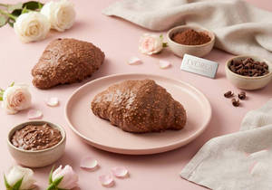 Chocolate Crunchy Croissant