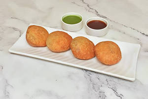 Kachori Aloo