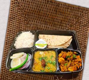 Deluxe Thali