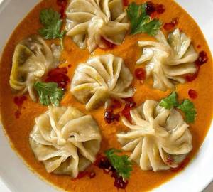 Veg Jhol Momos