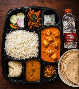 Special Paneer Thali