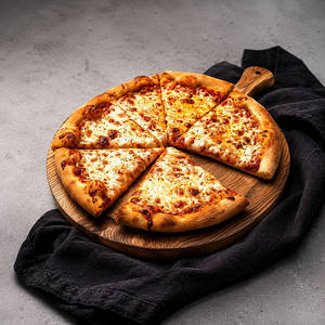 Peri-peri Paneer Pizza (8 Inch)