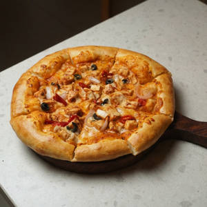 Firecracker Paneer Pizza