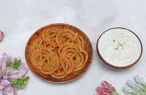 Jalebi With Rabri